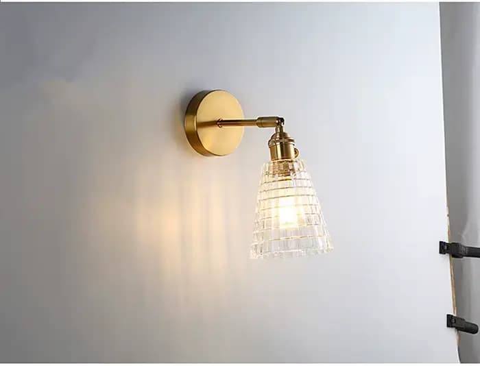 Applique murale rétro en laiton, style nordique moderne, petit abat-jour en verre, lampe de chevet S