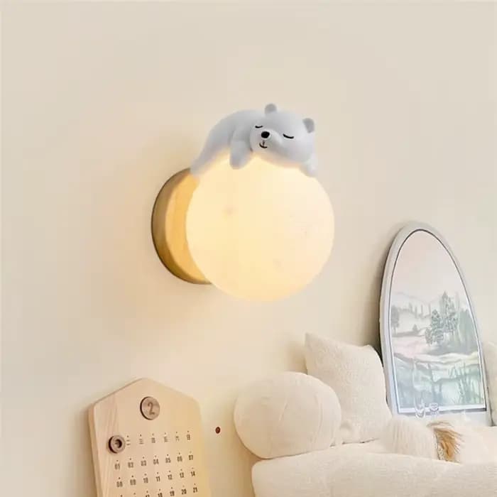 Lampe murale en bois naturel style crème, mignonne lampe de chevet planète animale de dessin animé, lampe moderne et simple pour chambre d'enfant