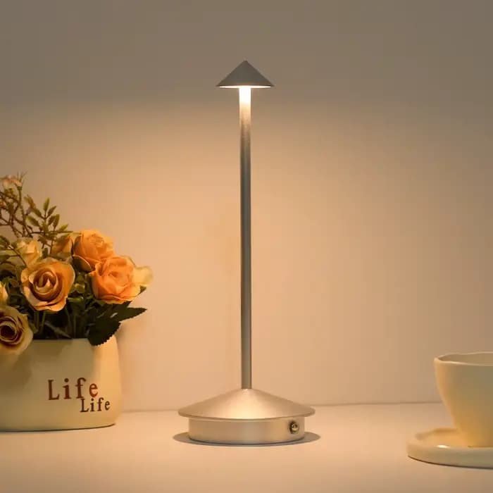 Lampe de table rechargeable pour hôtel, lampe de table LED tactile créative pour salle à manger, bar, café, lampe de table Pina pro, lampe de bureau décorative