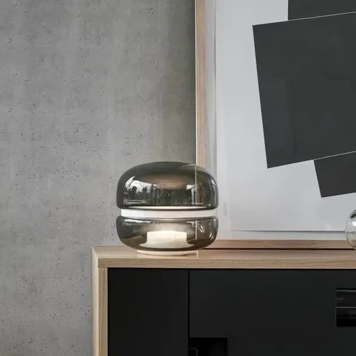 Lampe de table en marbre gris fumé, lampe en verre ambré, veilleuse mignonne, lampe de chambre à coucher, art cendré, design de luxe, macaron simple