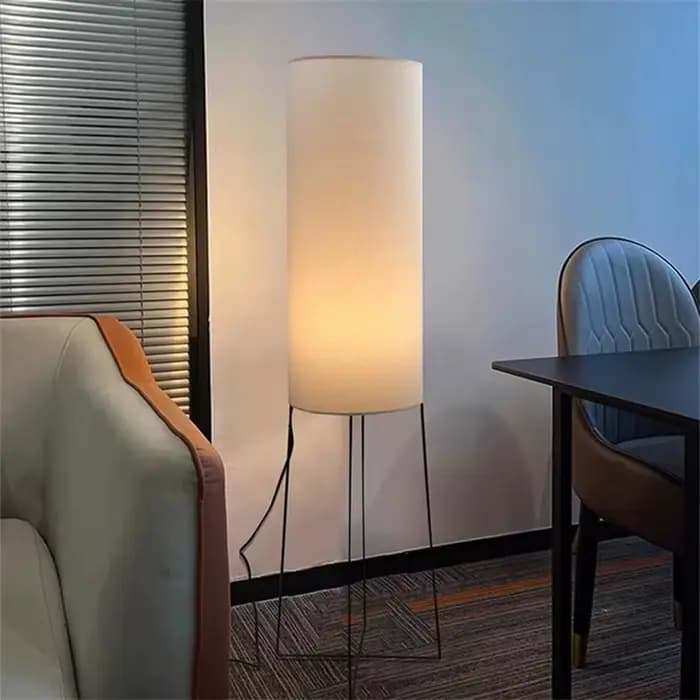 Lampe sur pied design LED Wabi Sabi en tissu pour salon, chambre, bureau, lampe d'ambiance créative pour coin artistique