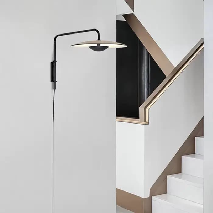 Applique Murale Ajustable, Luminaire Décoratif d'Nik, Idéal pour une Chambre à Coucher, un Salon, un Loft ou un Bureau