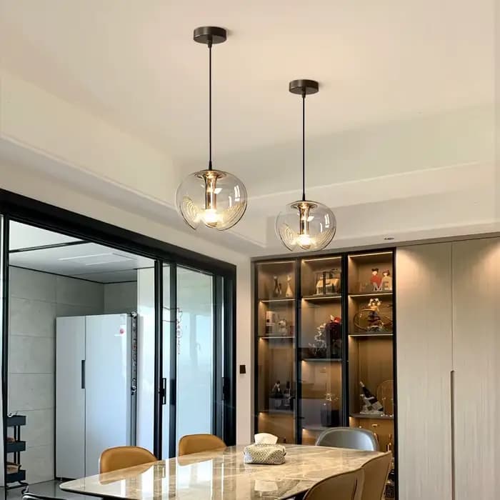 Lampe suspendue en verre Peill Putzler, design moderne, design artistique, luminaire décoratif d'intérieur, idéal pour un salon, une cuisine ou une Table à manger