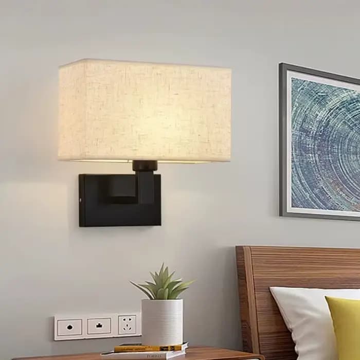 Applique murale de chevet d'hôtel transfrontalière moderne minimaliste chambre couverture en tissu lampe de lecture lampe murale intérieure créative américaine