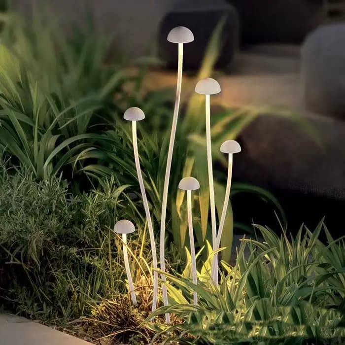 Lumière de Pelouse Imperméable pour Décoration de Jardin, Luminaire Décoratif d'Extérieur, Idéal pour une Villa ou une Cour