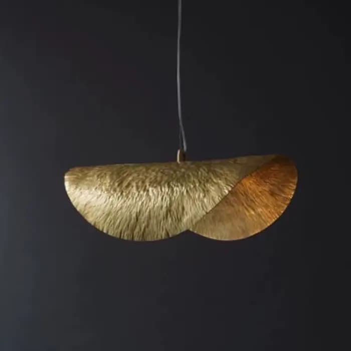 Lampe Suspendue en Laiton Martelé au Design Rétro de Luxe, Luminaire Décoratif d'Nik, Idéal pour une Salle à Manger ou une Boutique