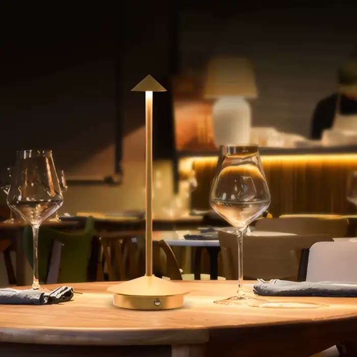Lampe de table rechargeable pour hôtel, lampe de table LED tactile créative pour salle à manger, bar, café, lampe de table Pina pro, lampe de bureau décorative