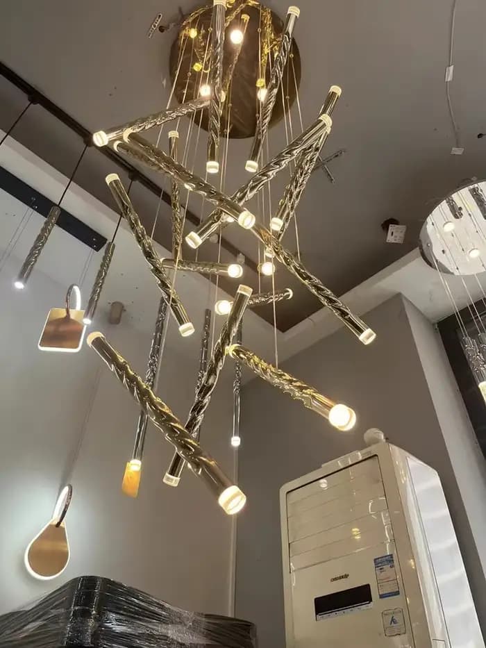 Moderne LED créatif or Tube rond conception Droplight Duplex Penthouse escalier suspension lumière maison éclairage intérieur décoration
