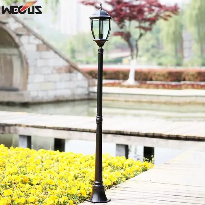 Lampe d'extérieur de jardin d'ingénierie européenne, éclairage de jardin et de route, H 1.75m