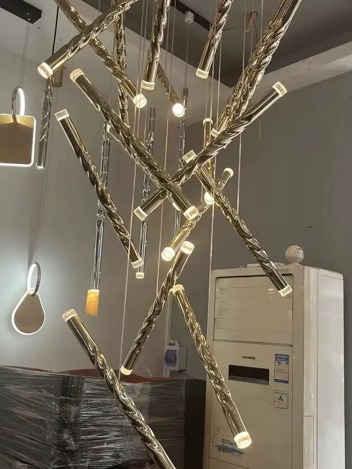 Moderne LED créatif or Tube rond conception Droplight Duplex Penthouse escalier suspension lumière maison éclairage intérieur décoration