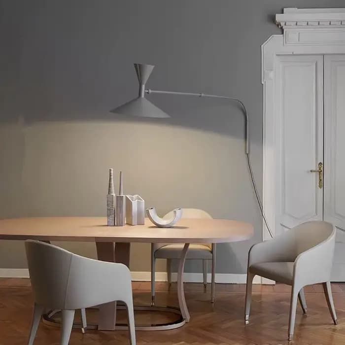 Applique Murale Réglable de Styliste de Marseille, Luminaire Rotatif, Idéal pour un Salon, une Chambre à Coucher ou une Trompent