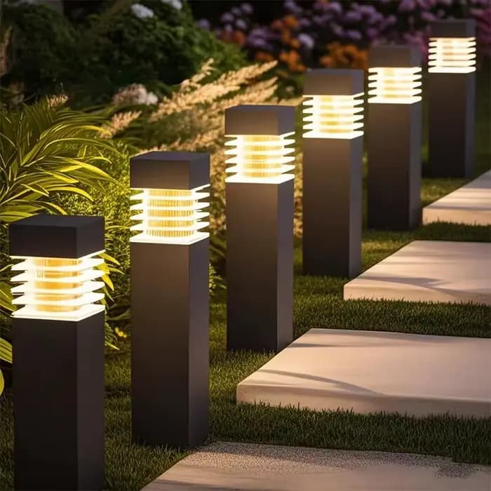 Lumières solaires extérieures de paysage de jardin de cour lumières de nuit de pelouse aménagement de cour de maison lumières de prise de terre décoratives imperméables