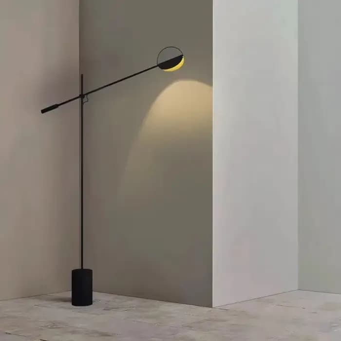 Lampadaire nordique post-moderne de luxe haut de gamme design chambre à coucher décoration simple salon canapé lampe sur pied latérale