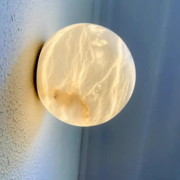 Applique murale moderne en alabâtre à LED, luminaire mural minimaliste en pierre naturelle pour chambre à coucher, chevet, couloir, petit luminaire d'allée
