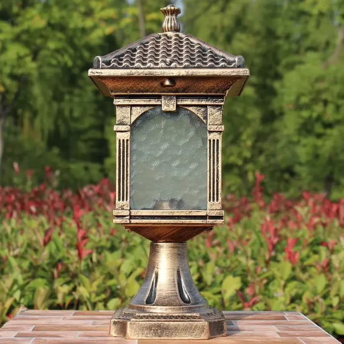 Lumières extérieures de pilier européen, pilier de clôture de cour de jardin, pilier de villa, décoration de couloir de balcon