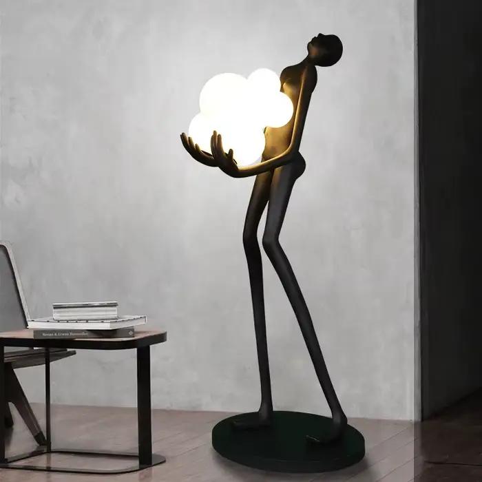 Lampadaire humanoïde nordique, sculpture design, décoration de hall d'exposition, lampe de salon, lampe de chambre à coucher, lampe de style Halloween