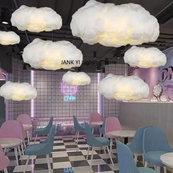Luminaire suspendu en forme de nuage en tissu avec éclairage LED pour salon chambre et restaurant élégance moderne douceur romantique