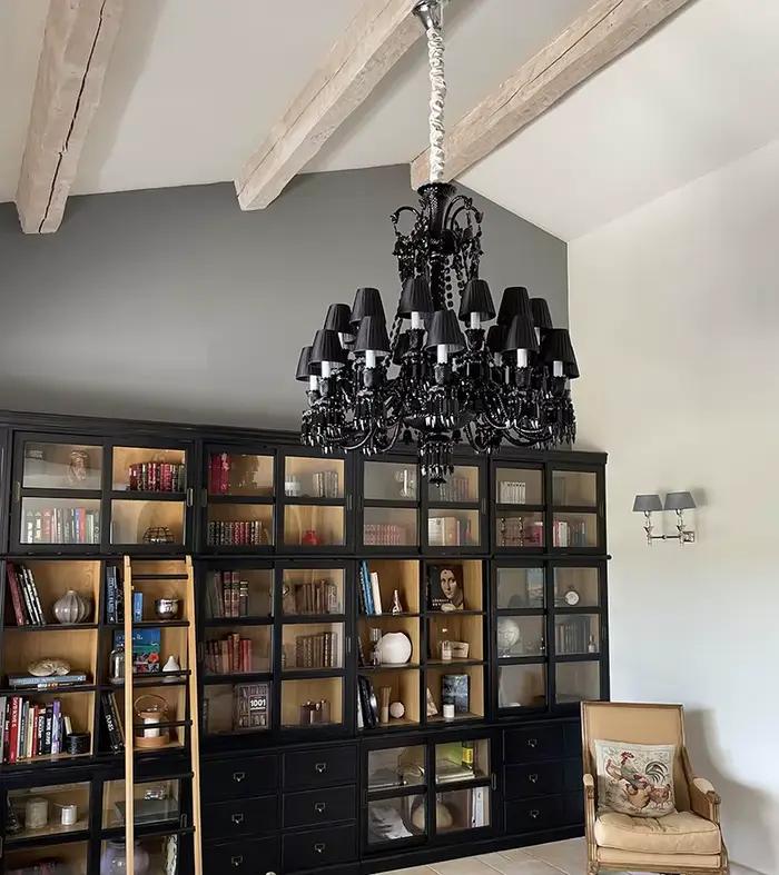 Lustre en cristal de luxe Phube avec 18 lumières LED pour salons, chambres et espaces publics élégants occasions spéciales