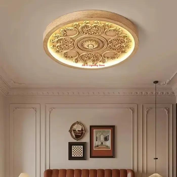 Nouveau plafonnier LED floral rond blanc sculpté, luminaire décoratif pour chambre à coucher et salon.