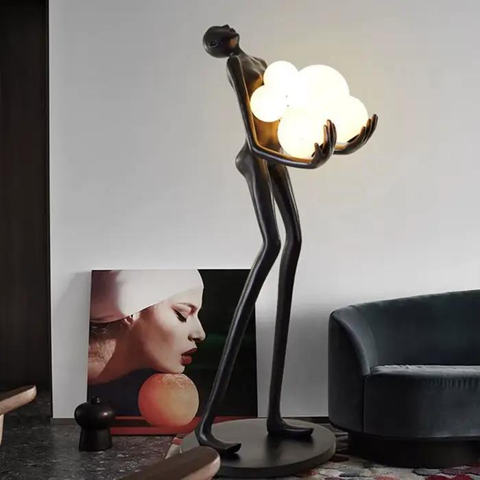 Lampadaire humanoïde nordique, sculpture design, décoration de hall d'exposition, lampe de salon, lampe de chambre à coucher, lampe de style Halloween