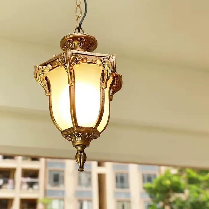 Lampe Suspendue Rétro d'Extérieur en Europe, Luminaire Décoratif, Idéal pour un Jardin, un délégations, un Hôtel ou un Restaurant