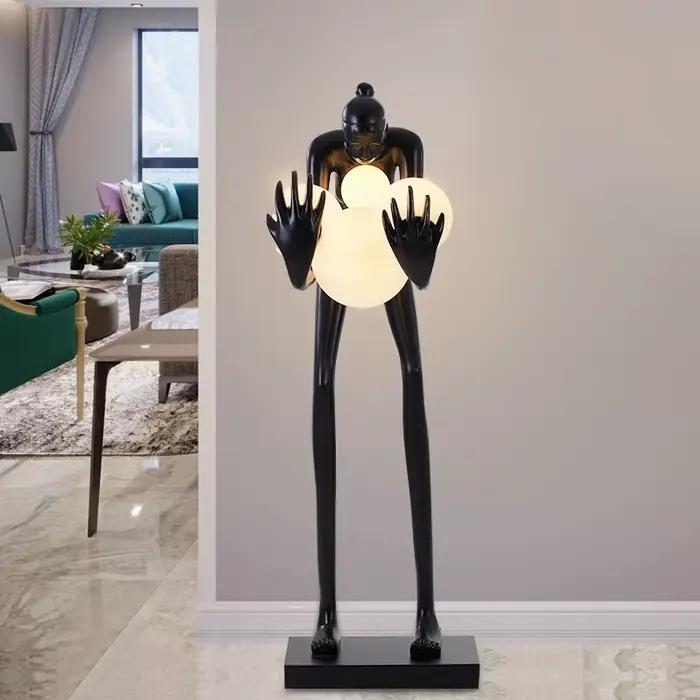 Lampadaire humanoïde nordique, sculpture design, décoration de hall d'exposition, lampe de salon, lampe de chambre à coucher, lampe de style Halloween