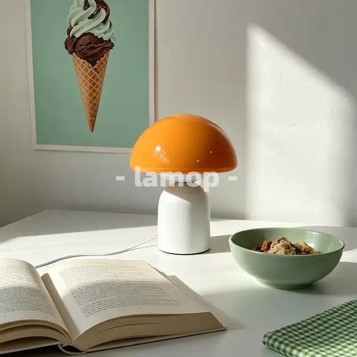 Lampe de table demi-dôme en forme de champignon, base épaisse, orange brillant, crème, 3 tons de lumière douce, motif crème glacée, pour bureau et décoration