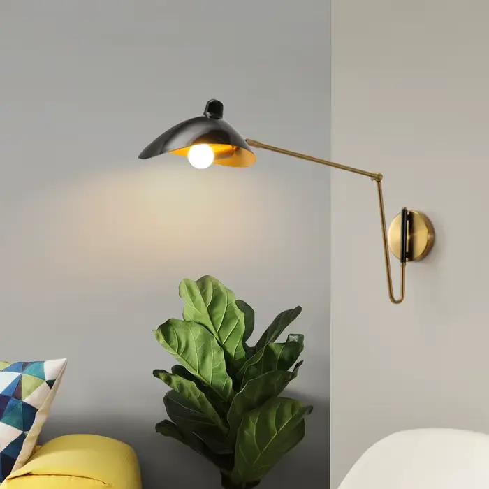 Lampe murale à bras oscillant de designer nordique, style industriel, pour salon et chambre à coucher, avec long bras articulé, en fer forgé moderne, type bec de canard.