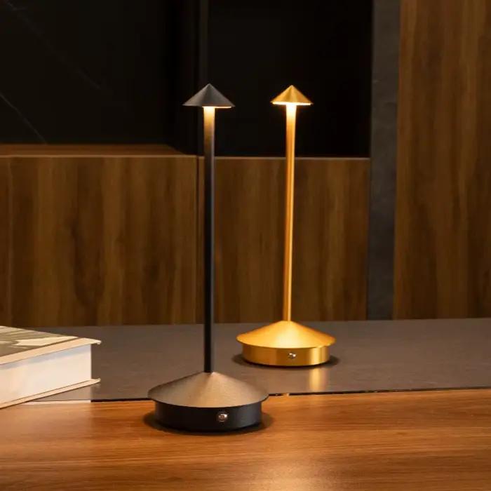 Lampe de table rechargeable créative à LED tactile pour salle à manger, hôtel, bar, café - Lampe de table Pina Pro - Lampe de bureau décorative