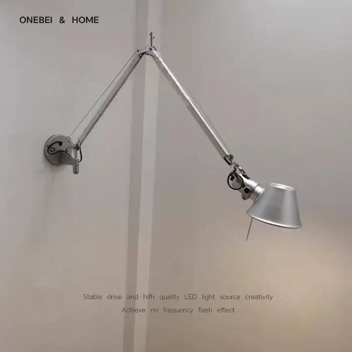 Lampe murale italienne moderne à bras long avec bras pivotant, ampoule E27, métal argenté et noir, éclairage décoratif pour chambre à coucher, bureau, salle à manger. 