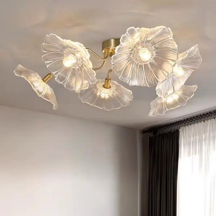 Plafonnier LED Luxueux en Laiton et Métal avec Fleurs Roses, Design Moderne, Luminaire Décoratif d'Nik, Idéal pour une Chambre à Coucher