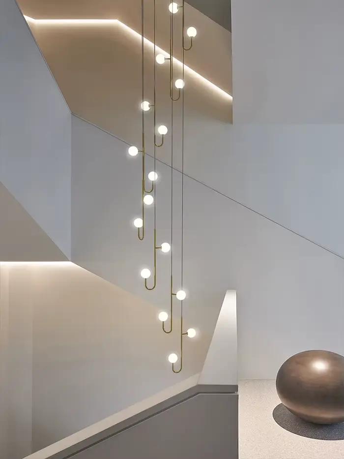 Moderne Tournant Escalier Lustre Design Plafonnier LED Lustre Convient pour L'éclairage De Plafond Suspendus Créatifs Pendentif