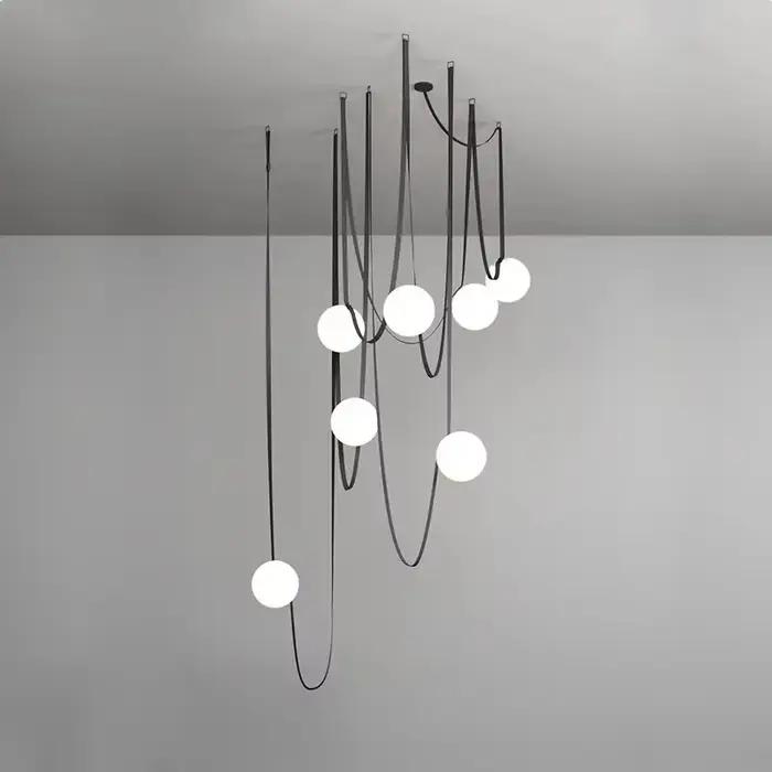 Lustre créatif italien moderne 2025 nouveau Design lustre boule de verre magique salon hôtel modèle chambre escalier éclairage