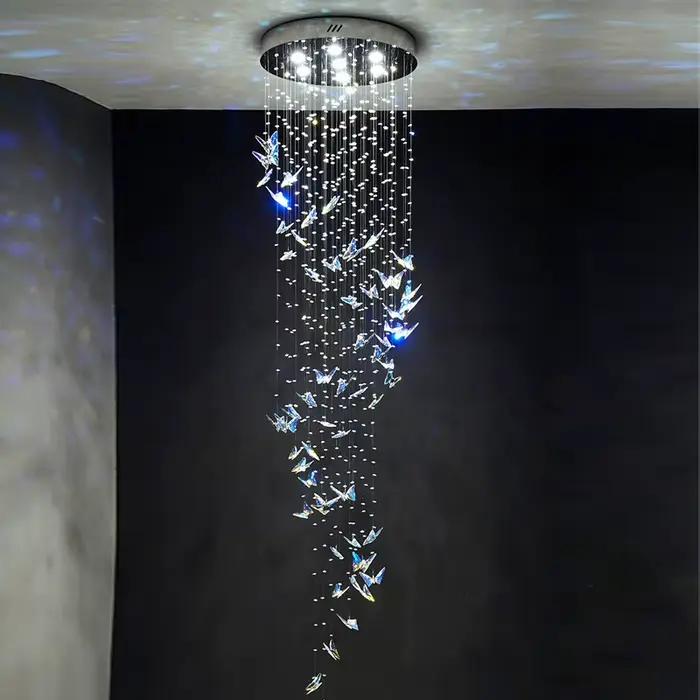 Plafonnier suspendu en cristal au design moderne en spirale, éclairage d'intérieur, luminaire décoratif de plafond, idéal pour un salon, des escaliers ou un hôtel